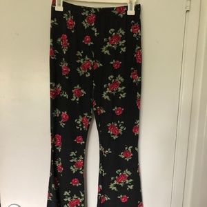 Floral Flare Bottom Stretchy Pants M